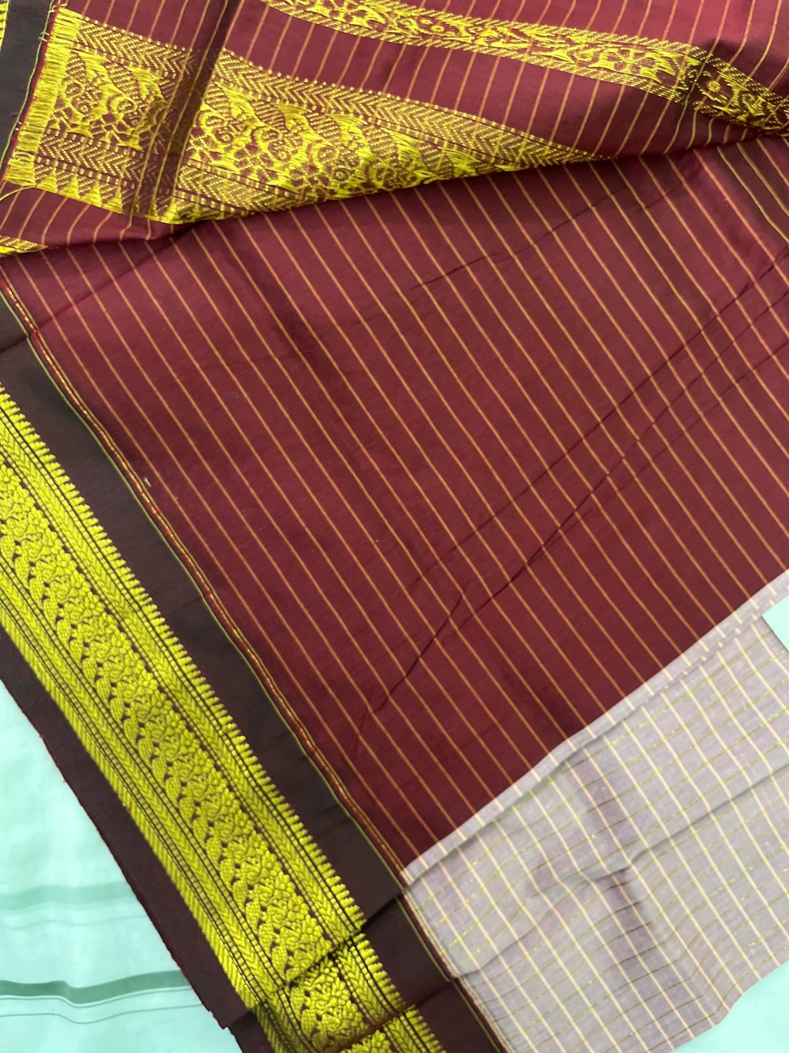 Kalyani — Onion Pink with maroon border — photo 3