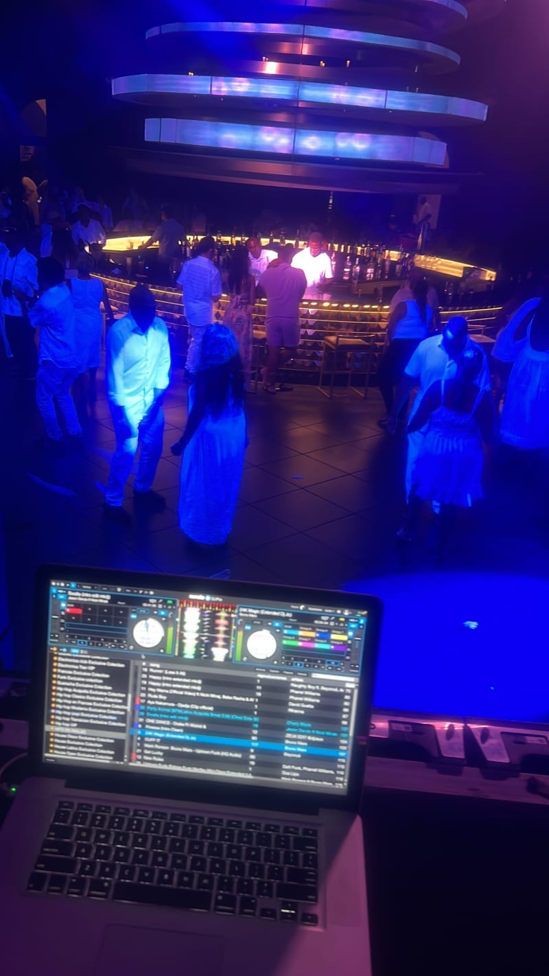 Djmikebarrera — highlighted photo 3