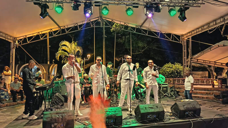 Orquesta La Publi´k — highlighted photo 2