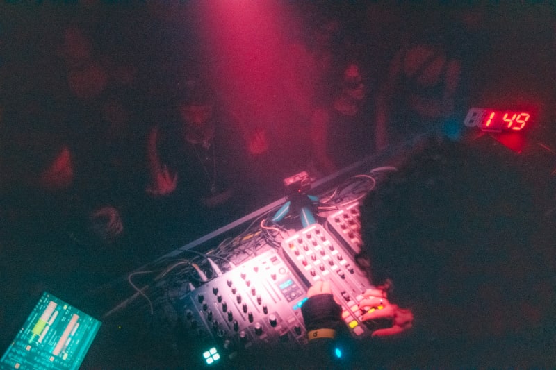 HYXR — highlighted photo 5