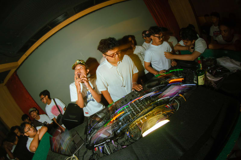 Benz — highlighted photo 5