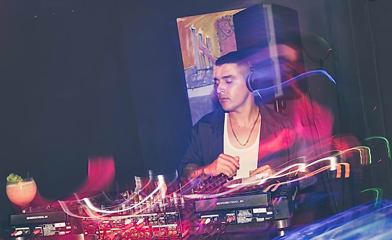 zambra dj — highlighted photo 3