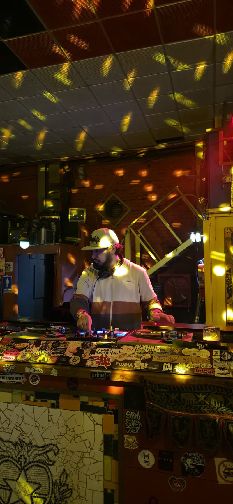 DJ W — highlighted photo 11