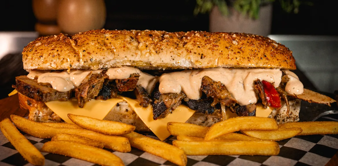 Sándwich De Brisket XL Con Papas