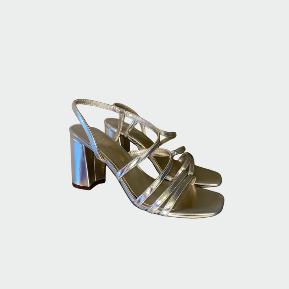 Sandalias Unisa Doradas