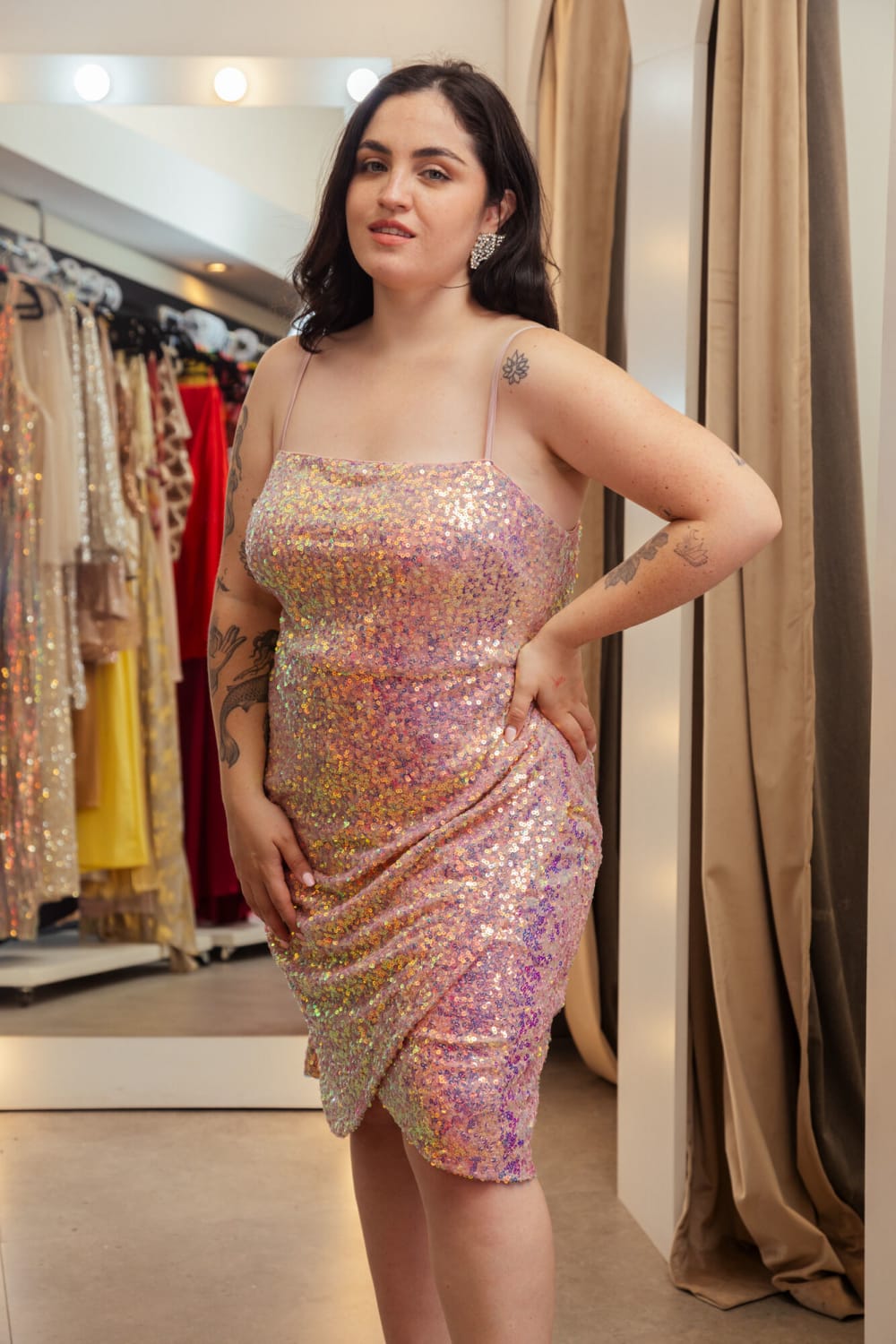 Vestido Corto Lentejuelas Rosado