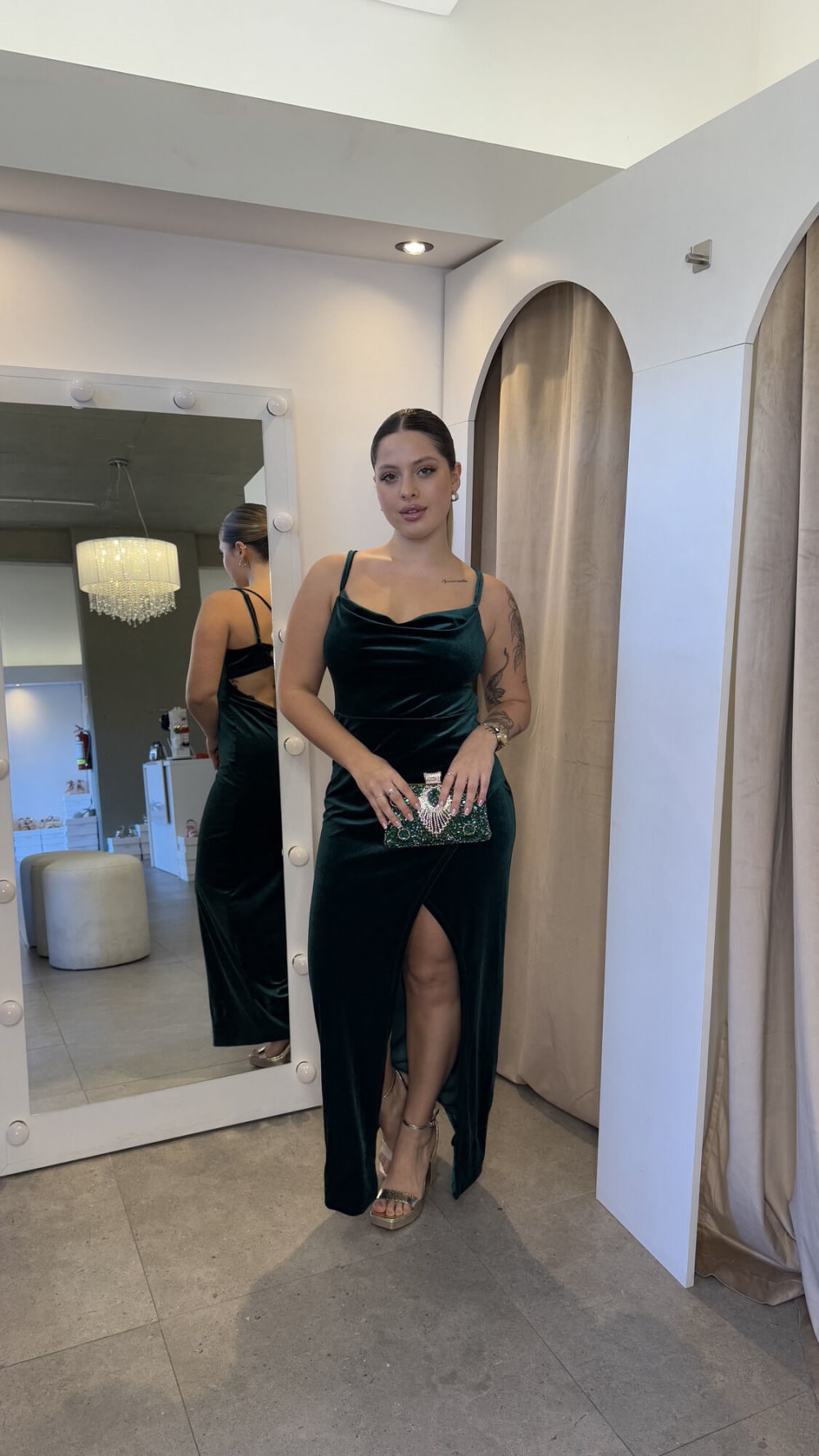 Vestido Largo Verde con Tajo Terciopelo