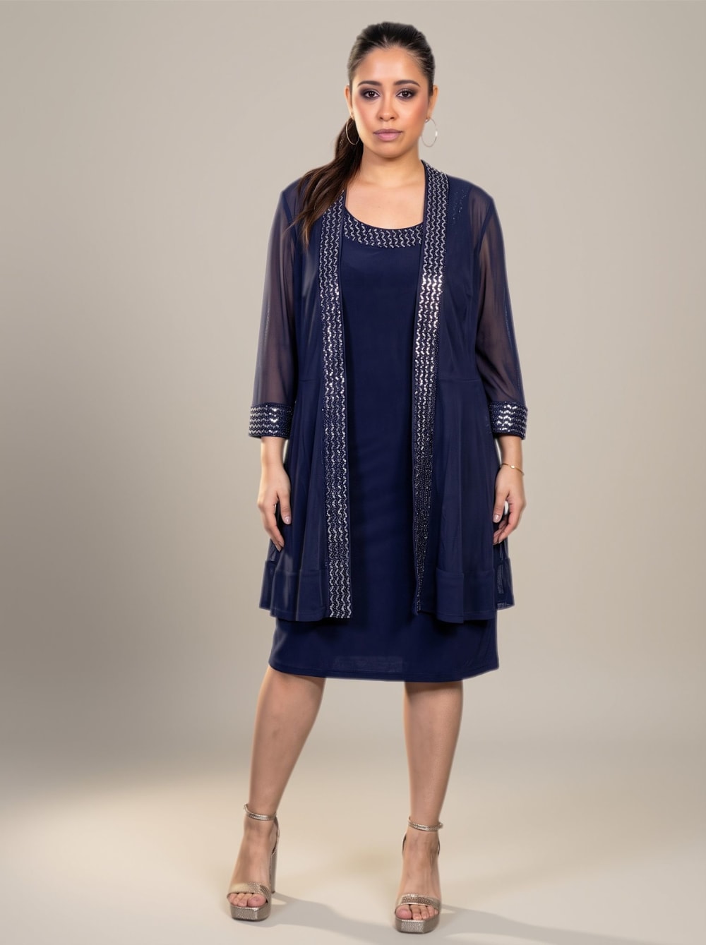 Conjunto de Madrina Azul Marino — Vestido y Saco de Gasa con Cenefa de Lentejuelas