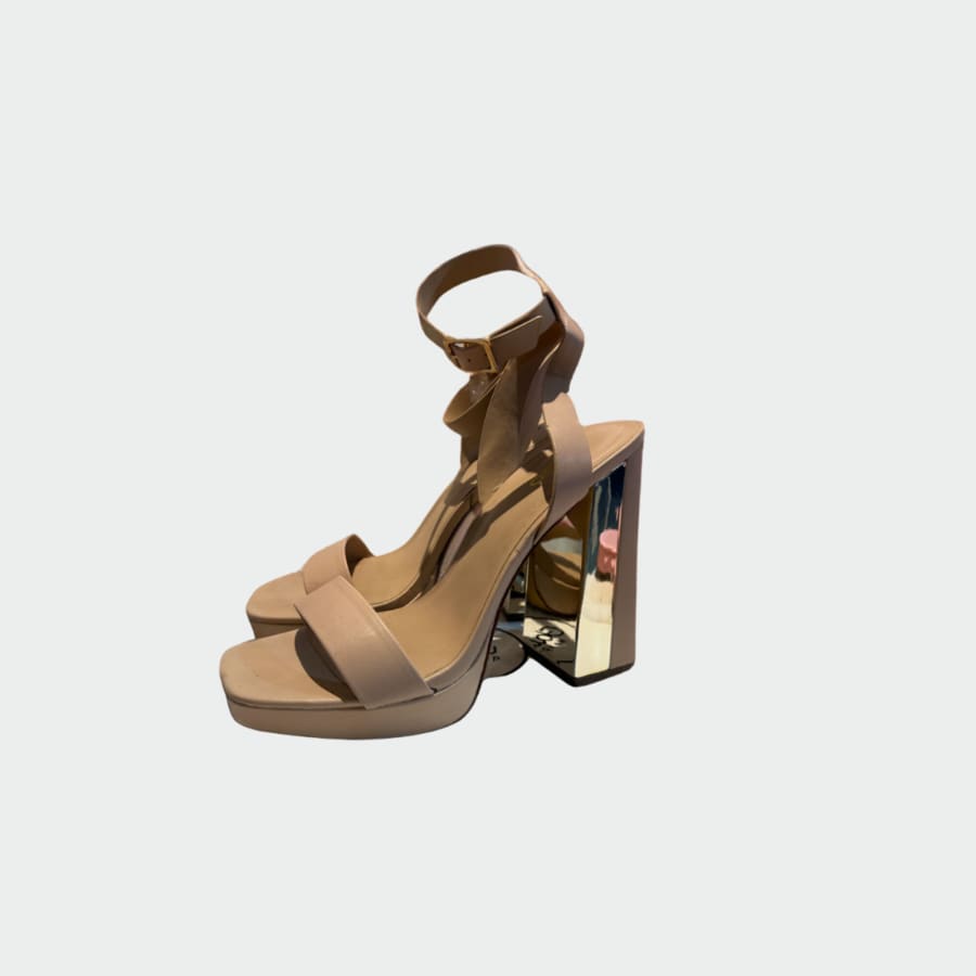 Sandalias Aldo Nude con Plata en Taco