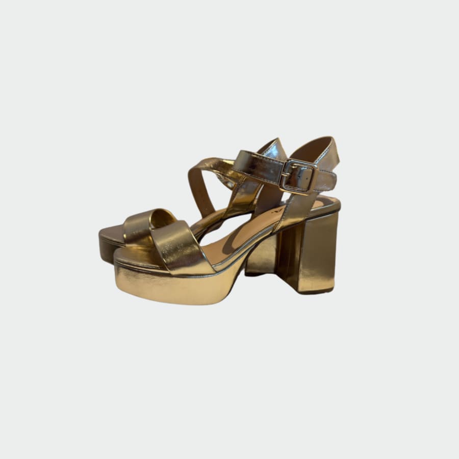 Sandalias Doradas Soda