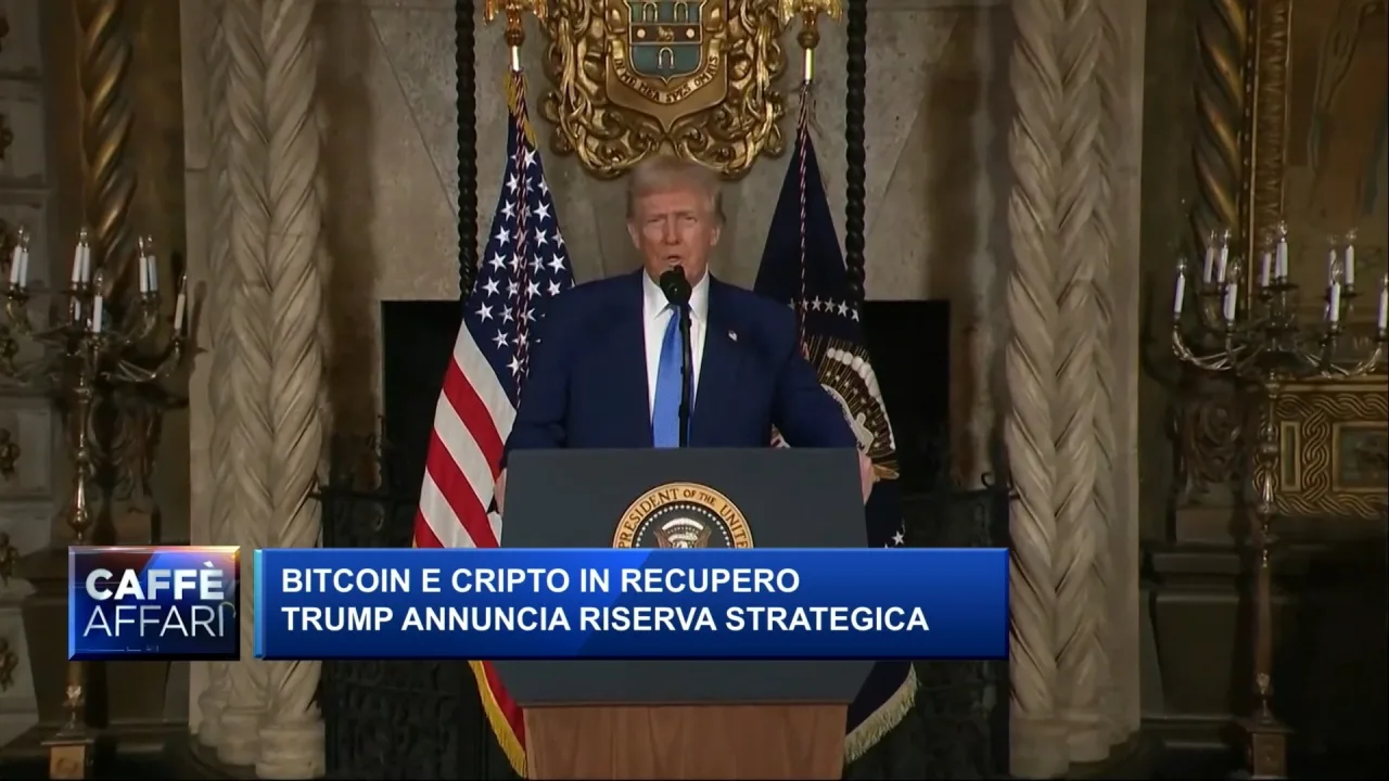 Bitcoin sopra i 90.000 dollari: Donald Trump annuncia la riserva  strategica, anche con Solana e XRP