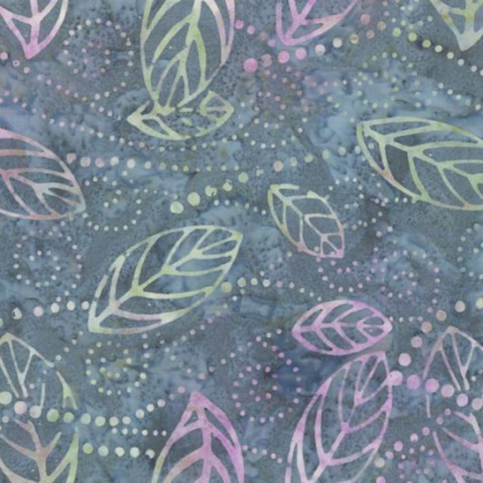 Wilmington Prints - Wilmington Batiks Fall 2017 - Q1400-22178-476