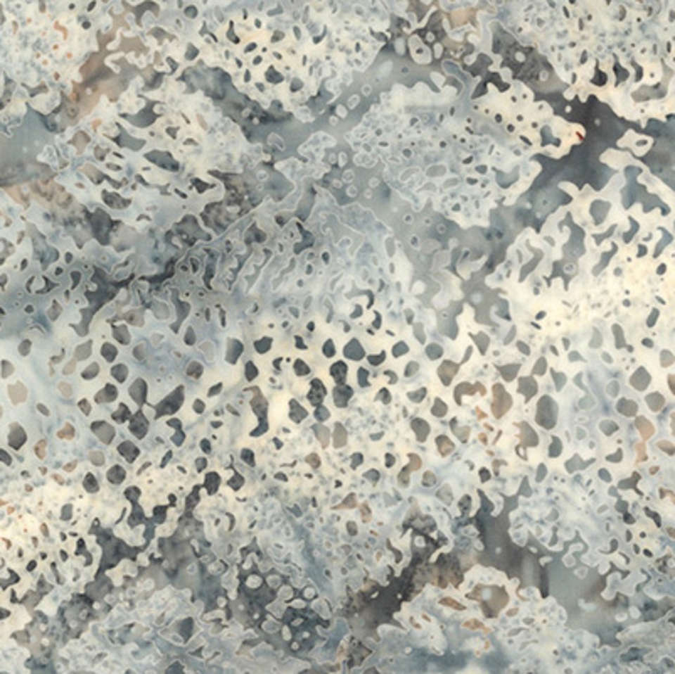 Hoffman California Fabrics - Congo Bay - Gray - MR32-28-Silver