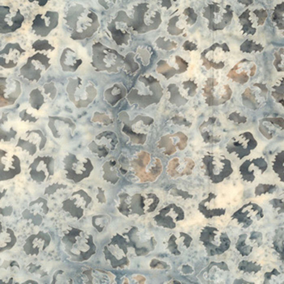 Hoffman California Fabrics - Congo Bay - Gray - MR30-28-Silver