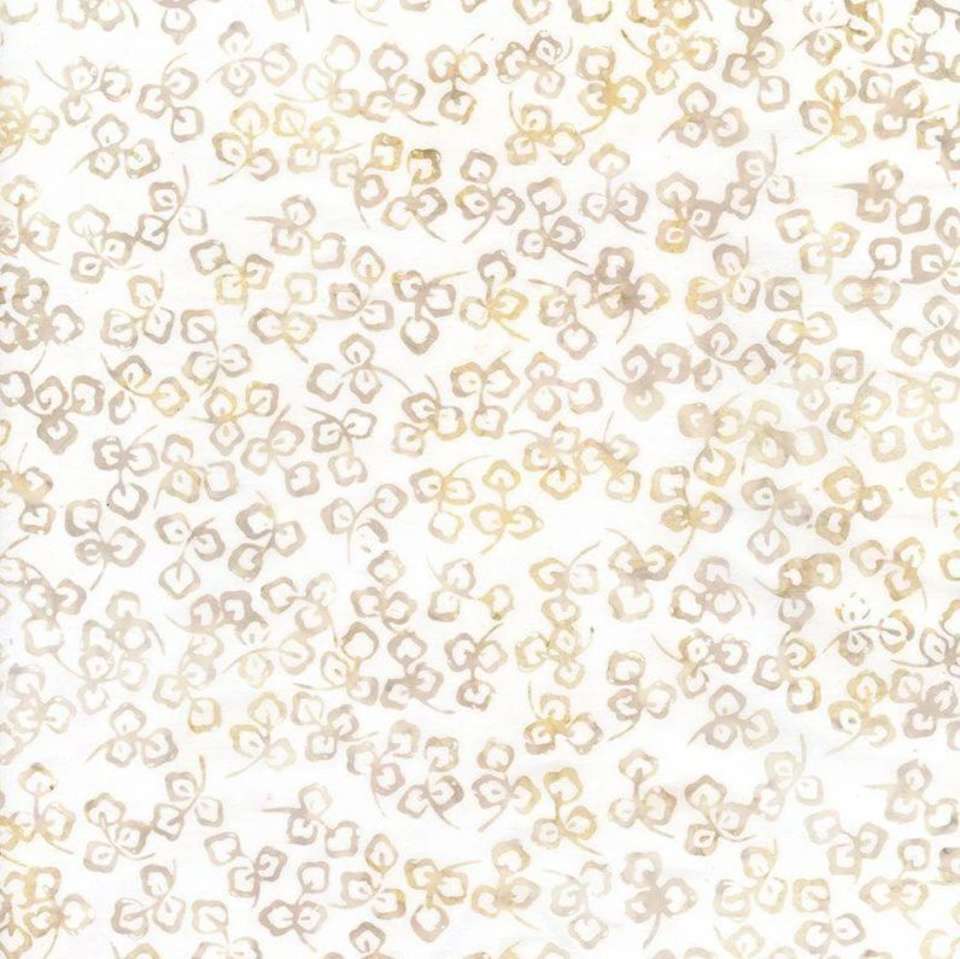 Timeless Treasures - Tonga Pansy - B1519-ALMOND.png