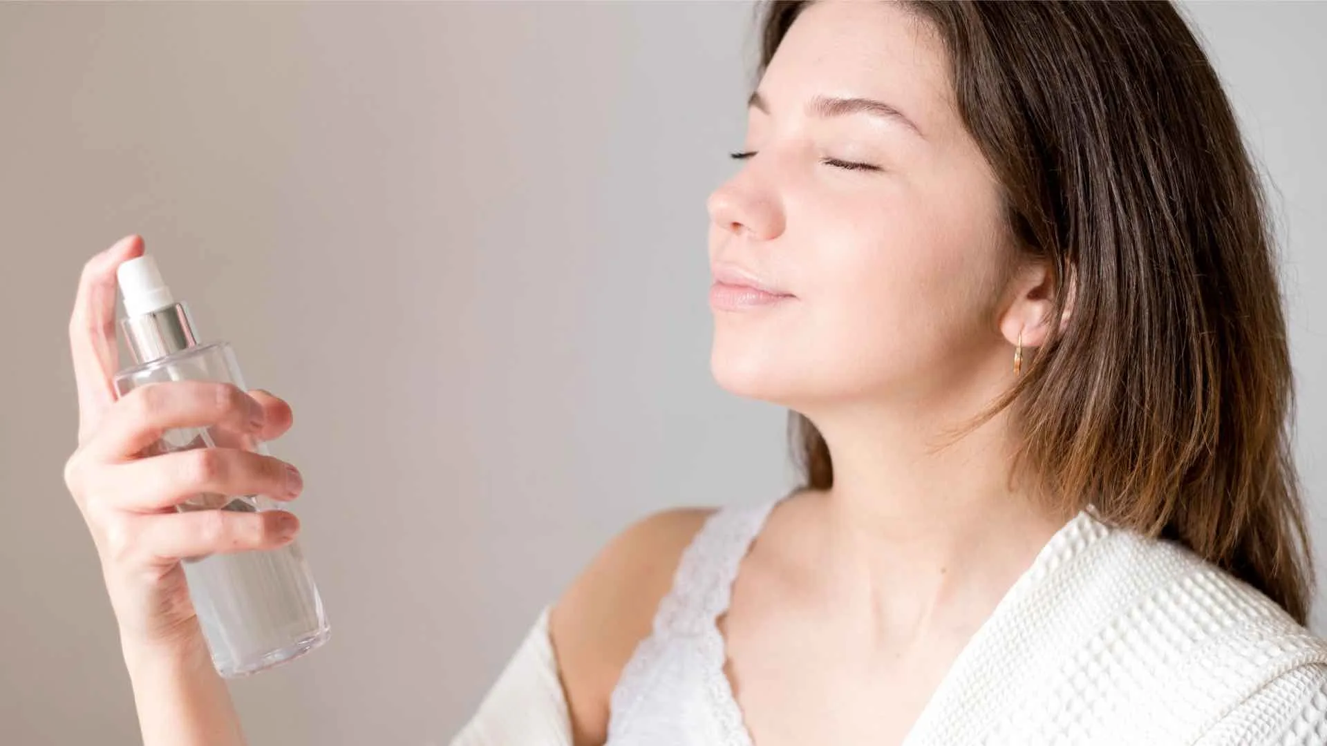 Los Sorprendentes Beneficios del Tónico Facial para una Piel Radiante