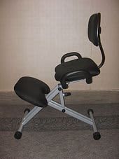 Deluxe_kneeling_chair