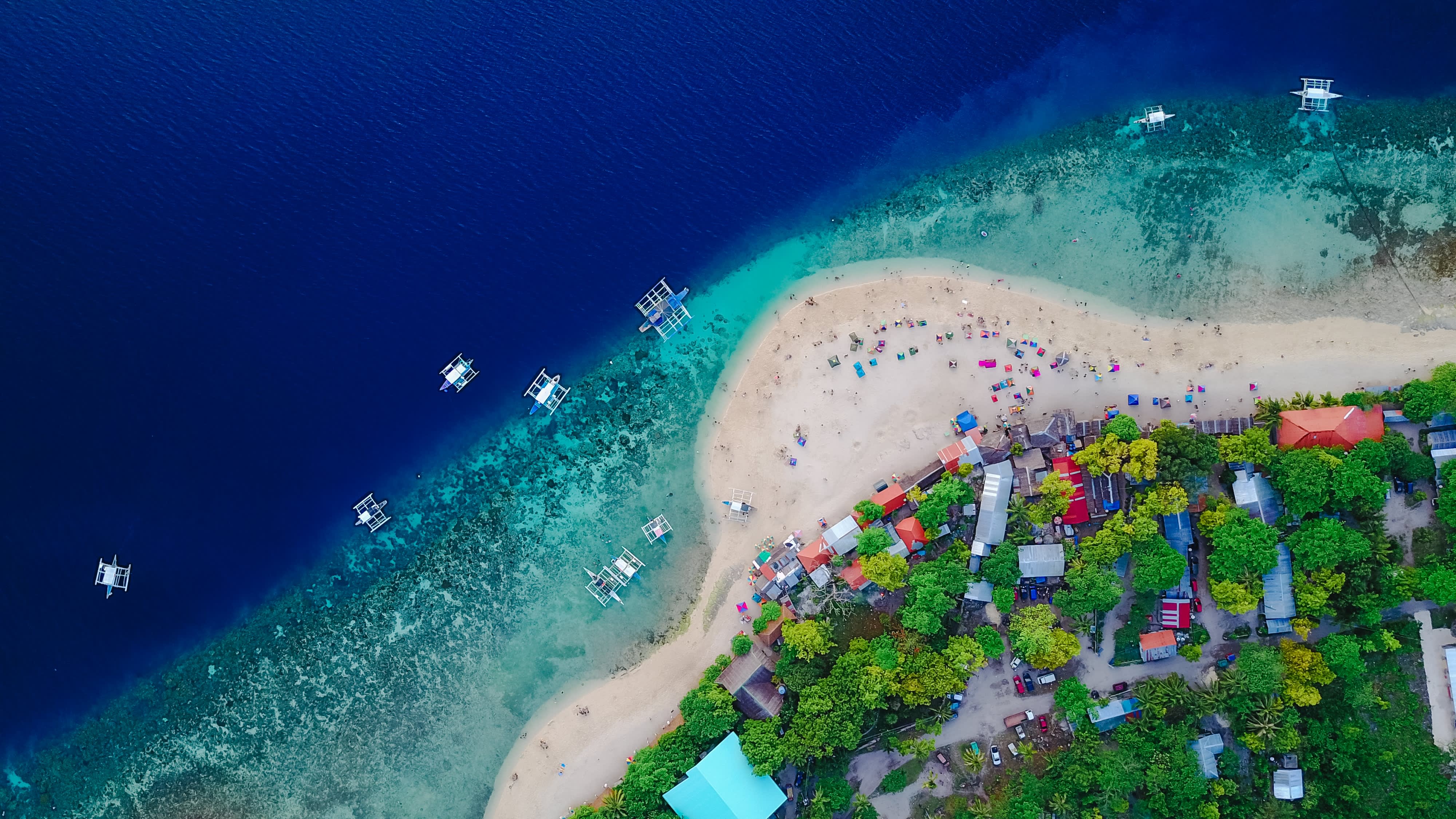 aerial-asia-beach-584302