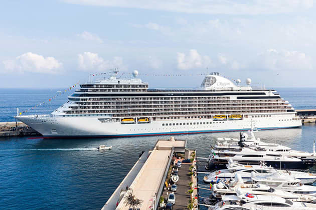 best-luxury-vessels-rssc