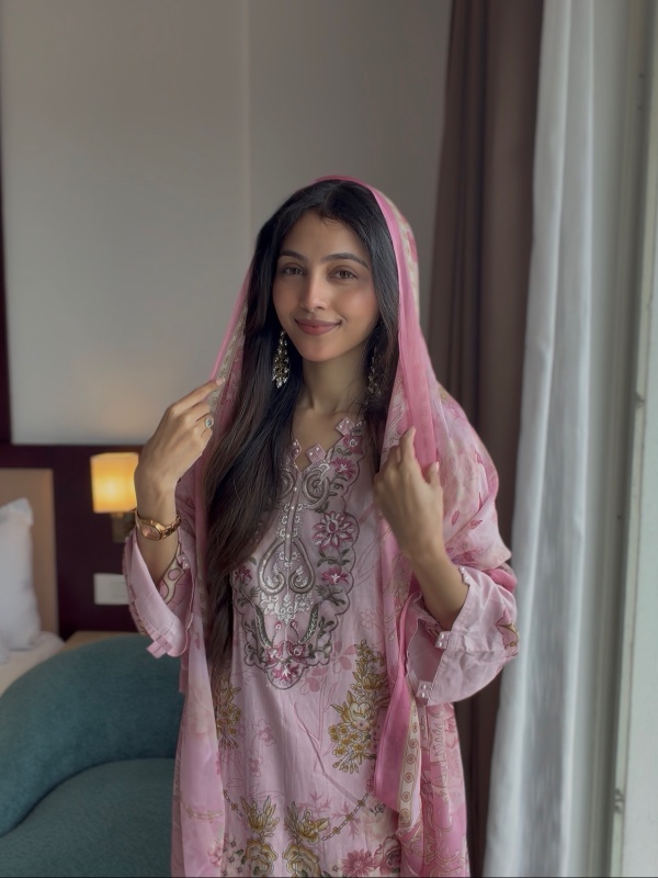 Pink Floral Pakistani Suit [PC029]