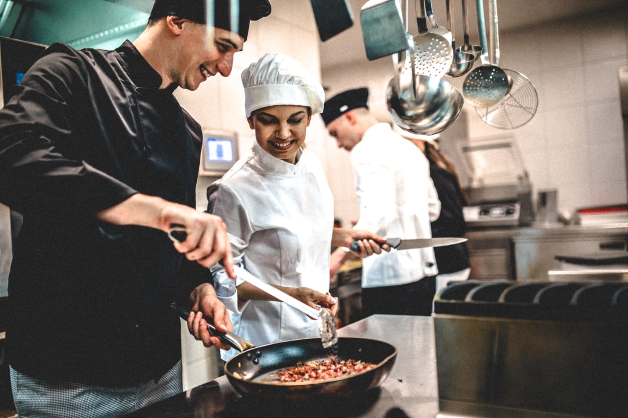 13 Proven Ways To Retain Restaurant Employees