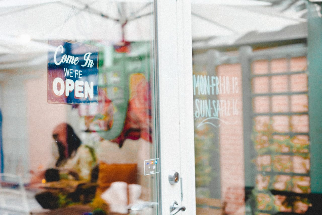 Setting Restaurant Hours of Operation- 8 Factors to Consider