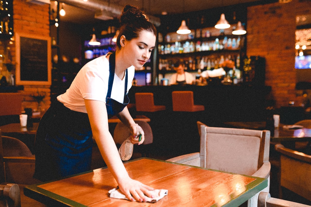 7 Side Hustles in Los Angeles That Let You Set Your Schedule