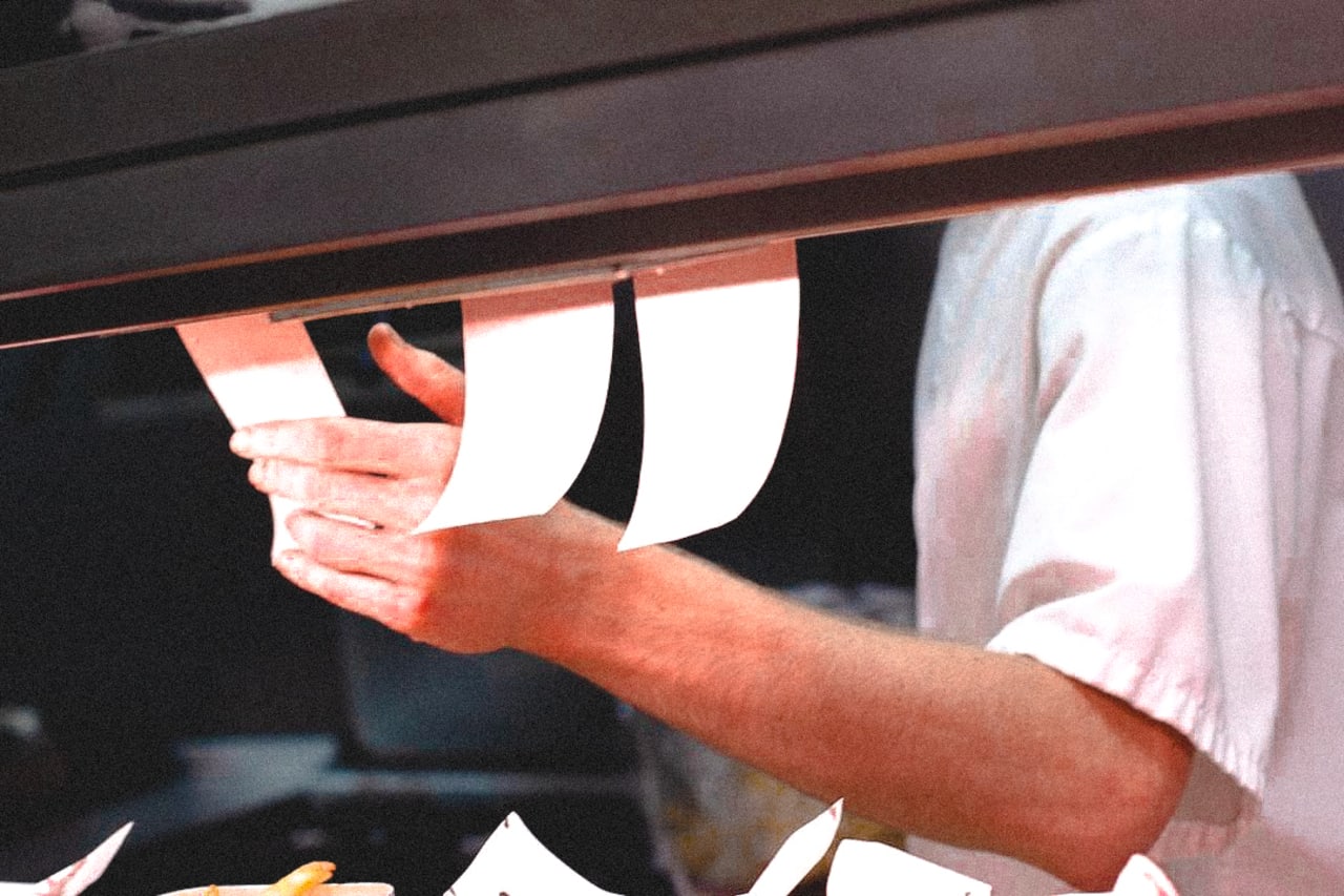 Staging at a Restaurant- Pros + Cons