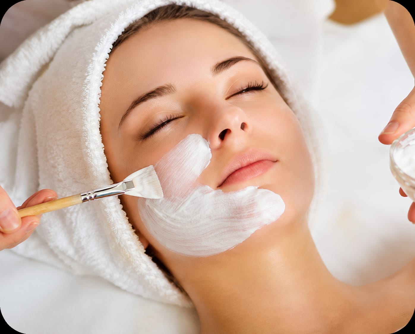 Hydra facial specialist
