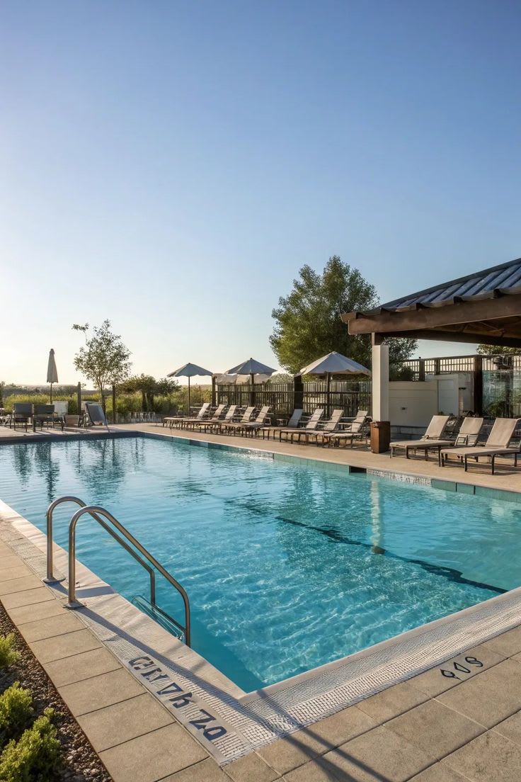 Swimming Pool & Recreation