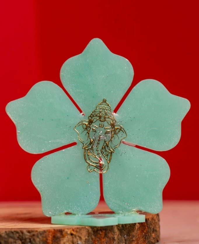 Handmade Aqua Blue Resin Ganesha Flower Décor