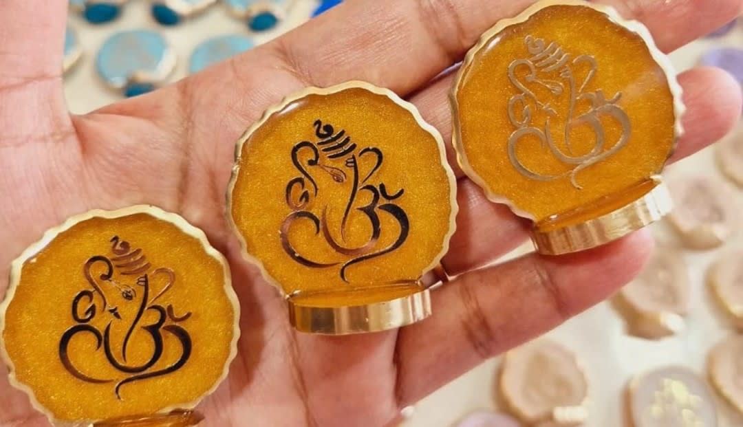 Handmade Golden Resin Ganesha Miniature Décor Set