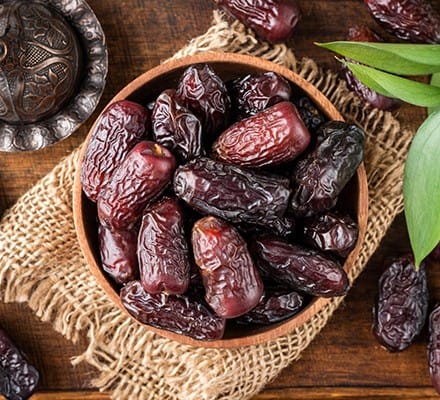 Premium Dates – Soft, Sweet & Naturally Delicious
