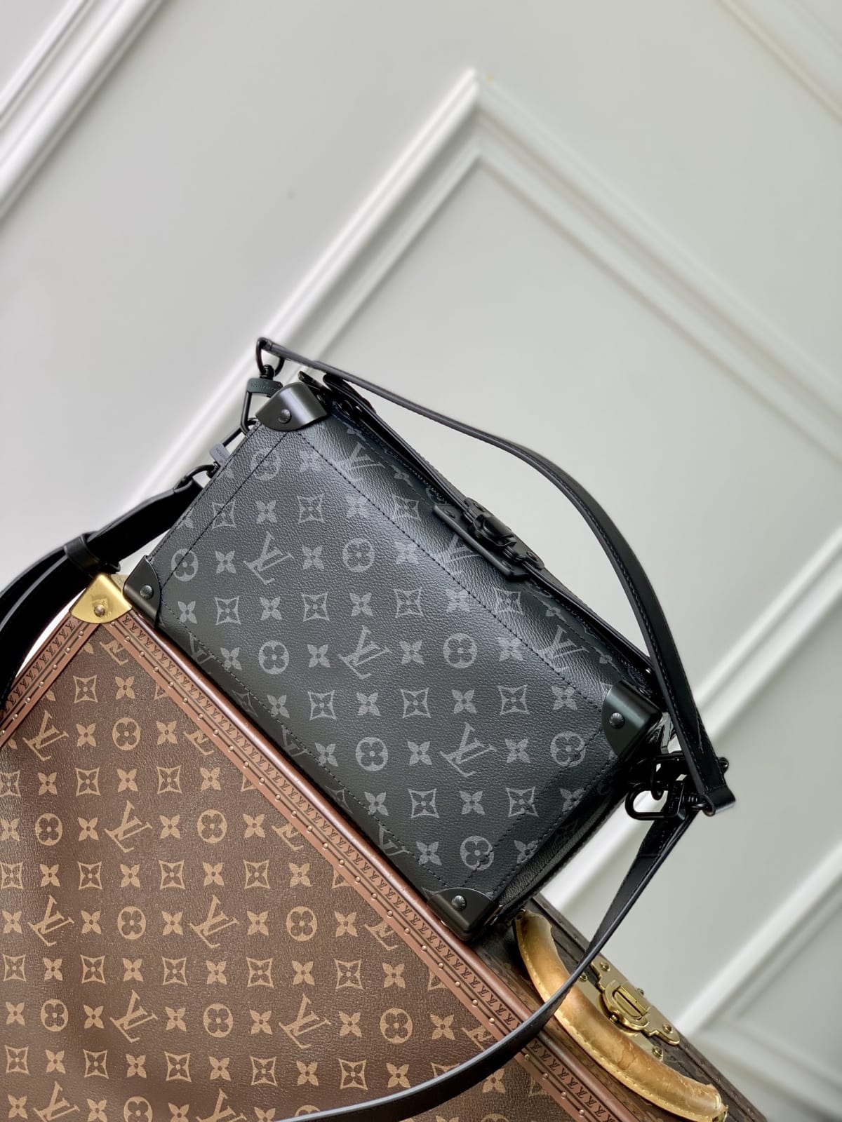 Soul Trunk East West Shoulder Bag