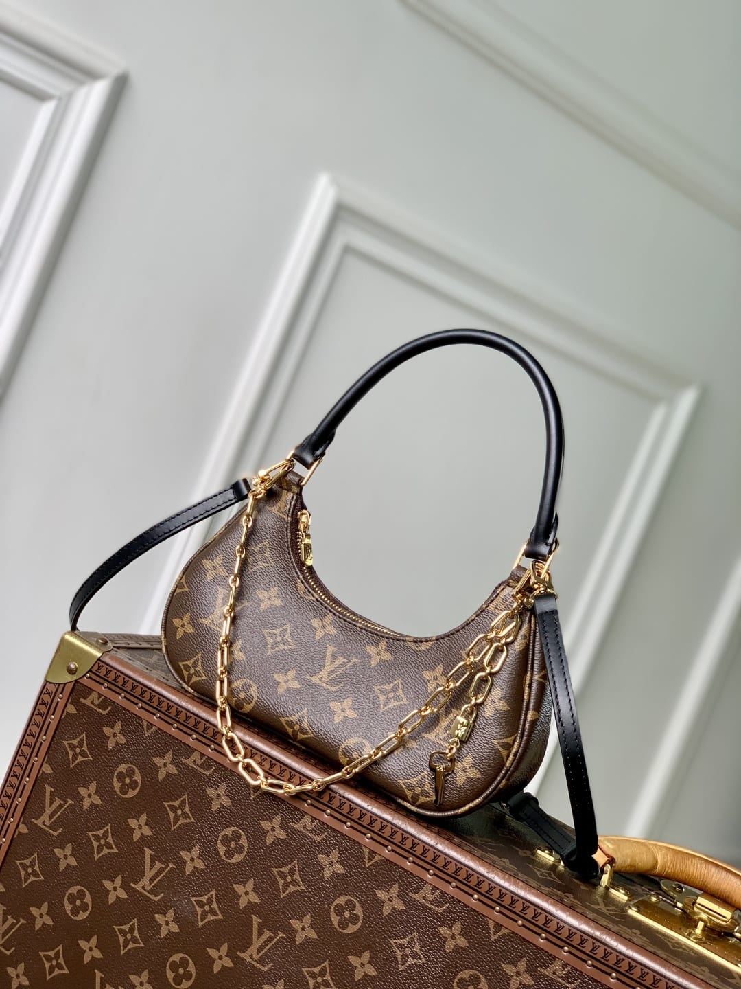 Catchy PM Monogram Coated Canvas Shoulder Bag