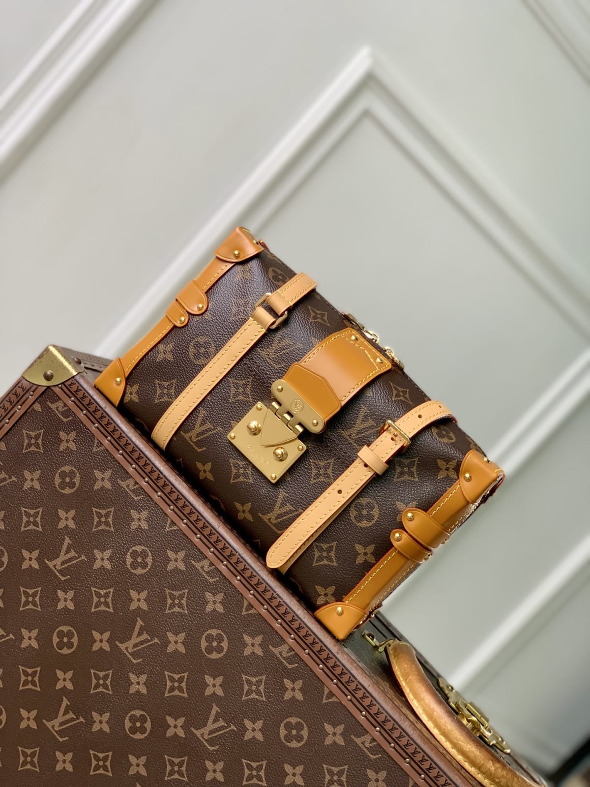Malle De Jour Monogram Coated Canvas Shoulder Bag