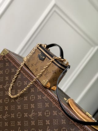 Trunk Handbag 3