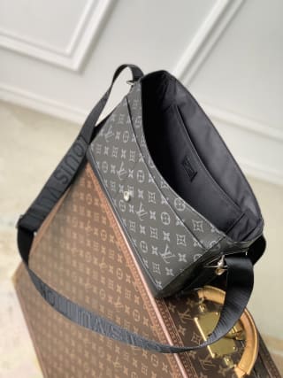 Courrier Monogram Eclipse Canvas Messenger Bag 5