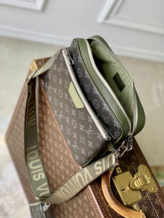 Trio Messenger Bag 5