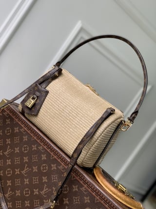 Express PM Handbag Raffia Monogram 1