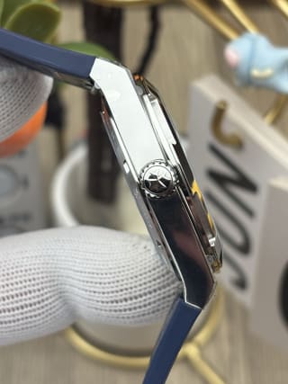 Overseas Self-Winding 4500V Blue Dial 6