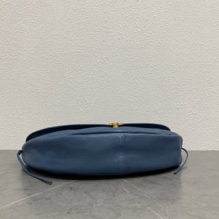 Half Moon Soft Triomphe Shoulder Bag 4