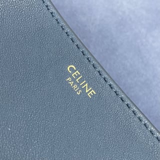 Half Moon Soft Triomphe Shoulder Bag 9