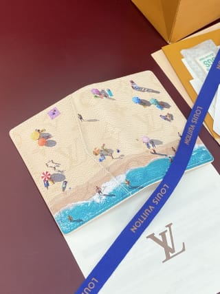 Pocket Wallet Beach Monogram 7