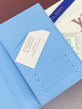 Passport Cover Paraglider Monogram 9