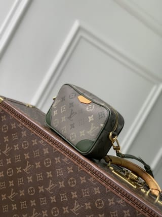 Trocadéro Monogram Surplus Crossbody Bag 3