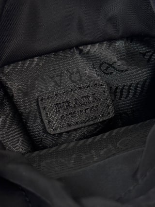 Re-Nylon Smartphone Crossbody Bag 9