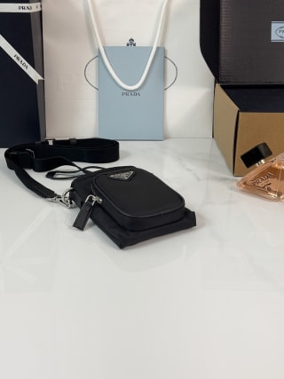 Re-Nylon Smartphone Crossbody Bag 5