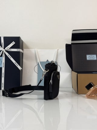Re-Nylon Smartphone Crossbody Bag 4