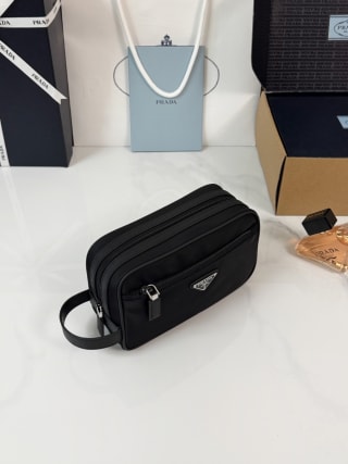Re-Nylon Travel Pouch 6